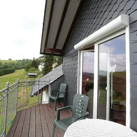 Cozy Aparment With Garden Near Ski Area In Dudinghausen